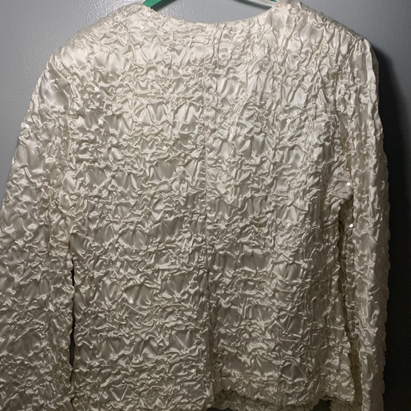 Cachet Sequin Ruched Top - Picture 6 of 6